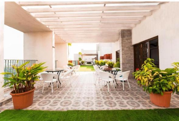 Good Stay Pool View Stylish Studio Apartment,6Km From Airport, 307 达波林 外观 照片