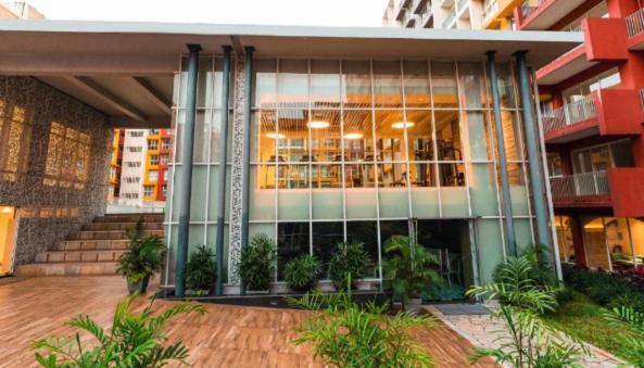 Good Stay Pool View Stylish Studio Apartment,6Km From Airport, 307 达波林 外观 照片