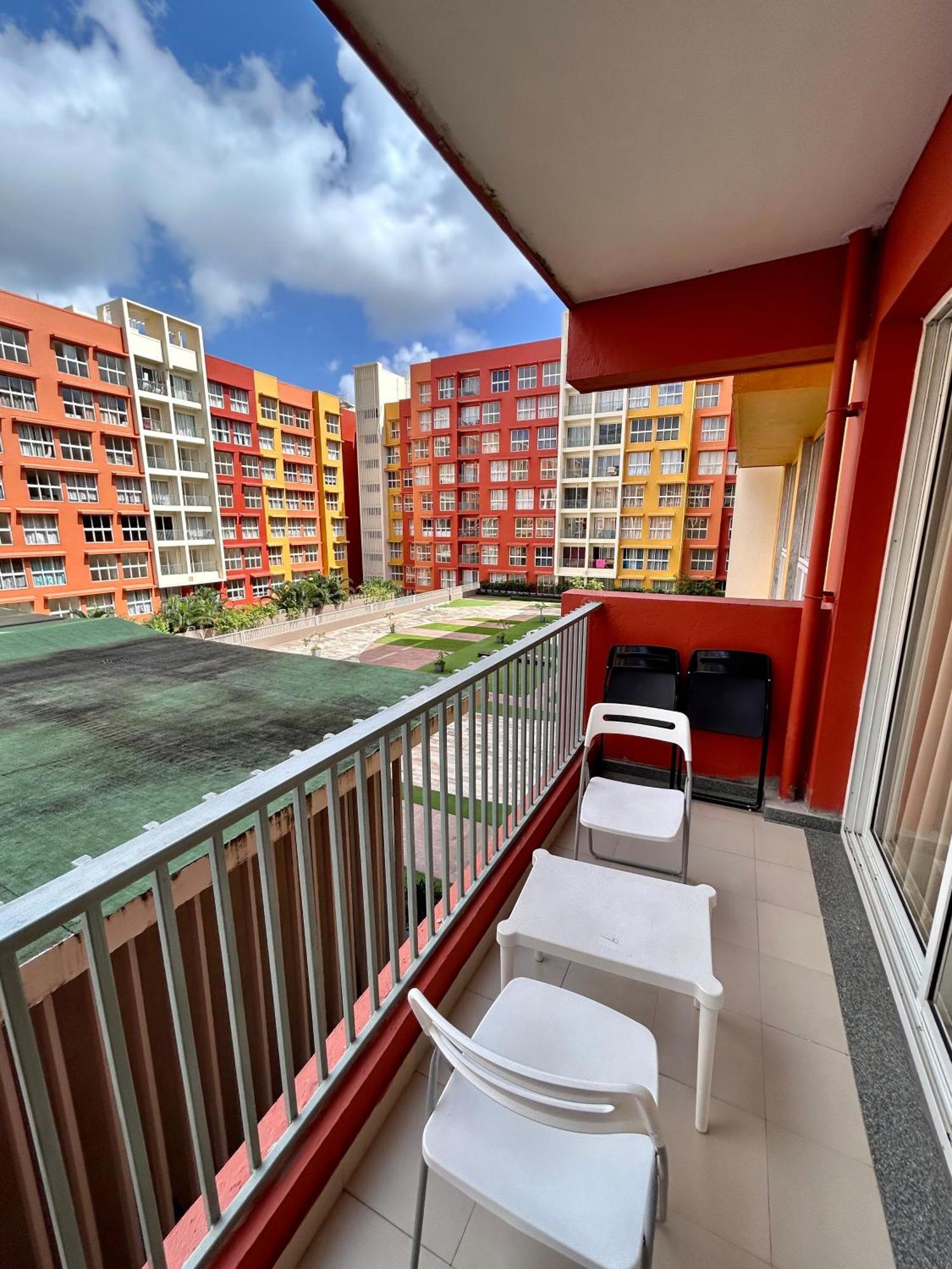 Good Stay Pool View Stylish Studio Apartment,6Km From Airport, 307 达波林 外观 照片